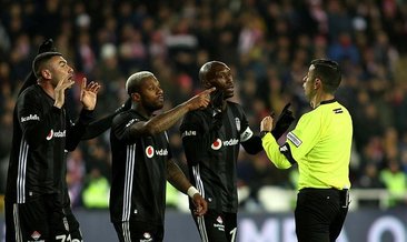 Burak Yılmaz yerde kaldı Beşiktaş penaltı bekledi!