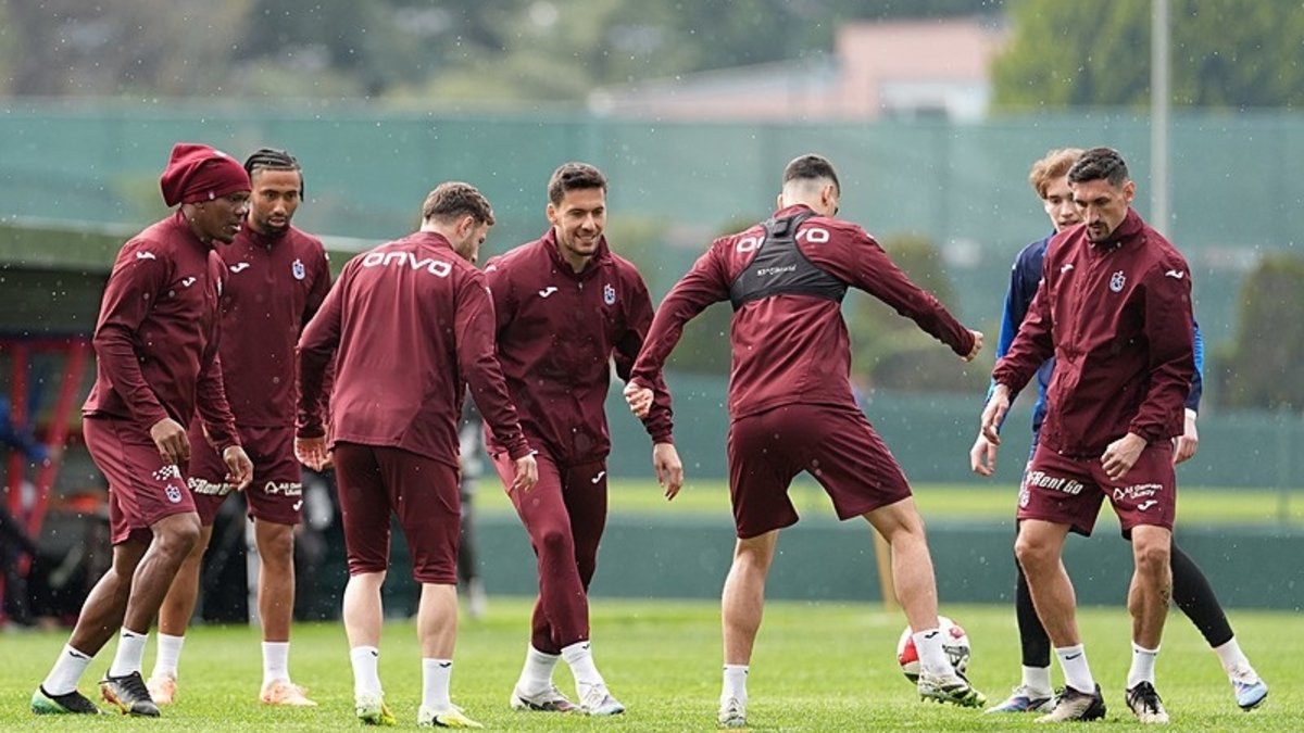 Trabzonspor'un Samsunspor maçı kamp kadrosu belli oldu
