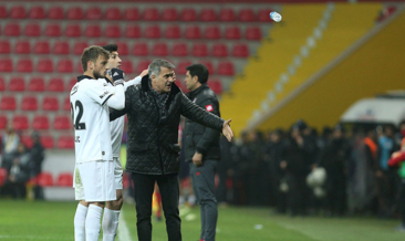 Mac Sonucu Ankaragucu 1 4 Besiktas Macin Genis Ozeti Son Dakika Besiktas Haberleri Fotomac