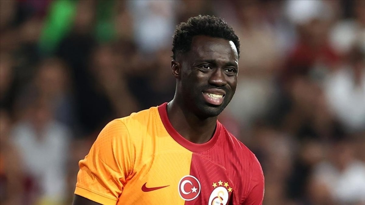 Galatasaray'dan Davinson Sanchez’e yeni sözleşme hamlesi! İşte kontrat detayları Galatasaray'dan Davinson Sanchez’e yeni sözleşme hamlesi! İşte kontrat detayları