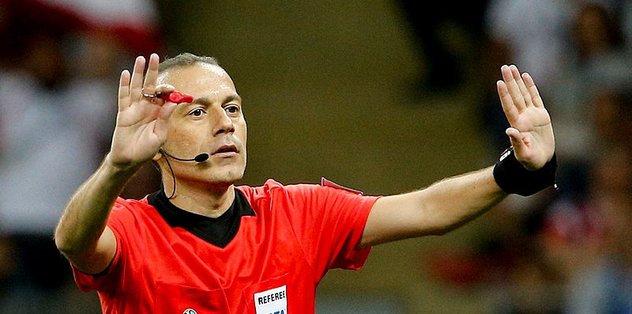 Bursaspor - Galatasaray maçının VAR'ı Cüneyt Çakır