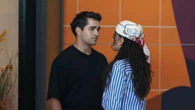 YALI ÇAPKINI 74. BÖLÜM İZLE | Yalı Çapkını yeni bölüm tek parça izle - STAR TV Yalı Çapkını son bölüm