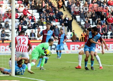 Spor yazarları Antalyaspor - Trabzonspor maçını değerlendirdi