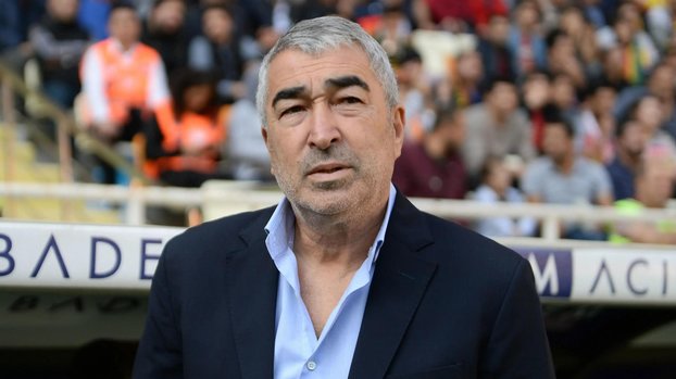 Beşiktaş'a Sırp kanat! Samet Aybaba yakın takibe geçti... Beşiktaş'a Sırp kanat! Samet Aybaba yakın takibe geçti...