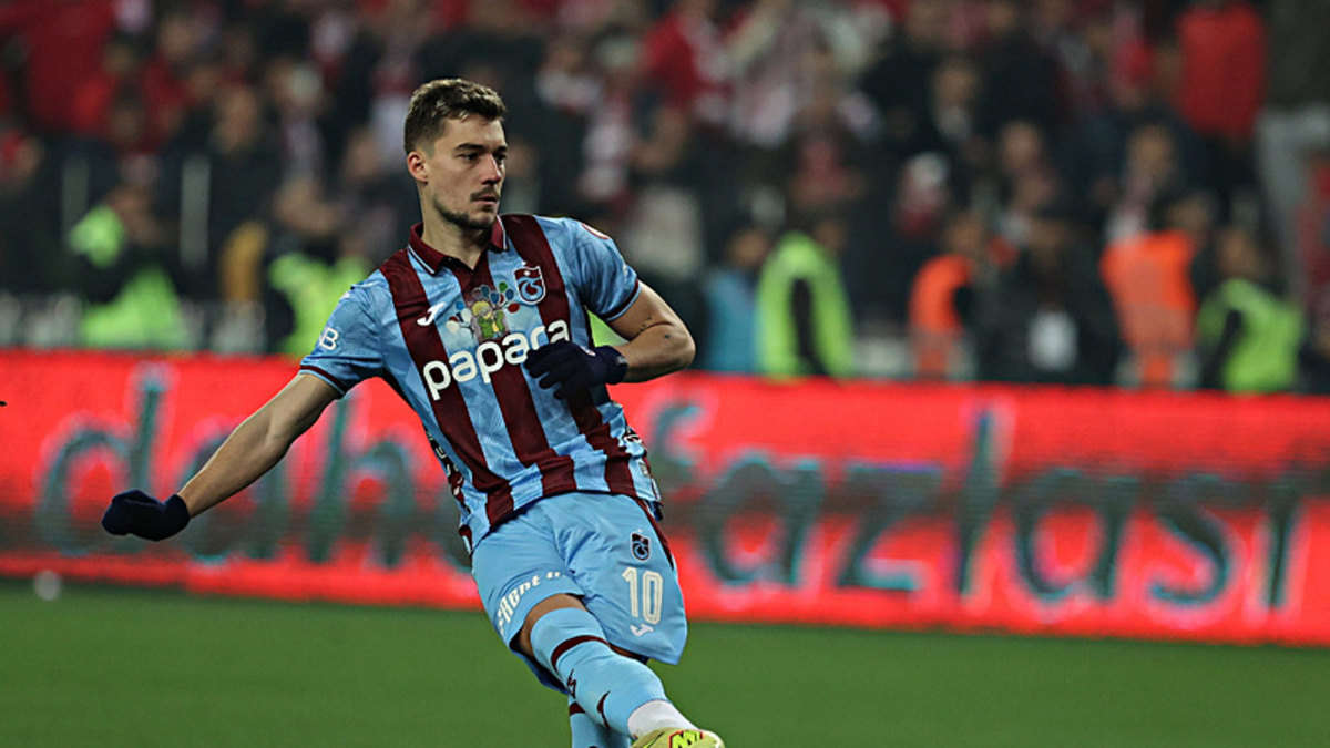 Ernest Muçi: Bir iki hafta yürüyemedim bile