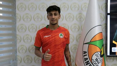 Alanyaspor'dan 2 transfer birden! Jure Balkovec ve Cem Çelik imza attı