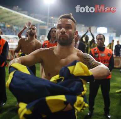 Fenerbahçe Valbuena ile ilgili kararı verdi