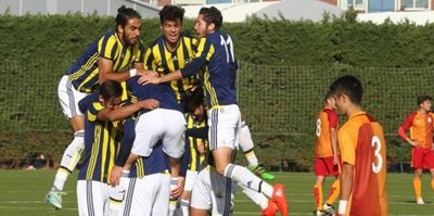 Günün ilk derbisi Fenerbahçe'nin