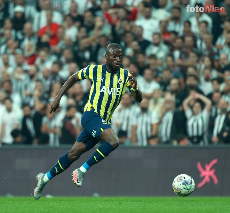 Fenerbahçe'nin golcüsü Enner Valencia Ekvator basınına konuştu! "Bu sezon farklı bir havamız var"