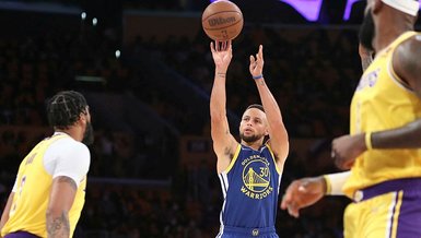 Son dakika spor haberi: Stephen Curry'den LA Lakers'a karşı 'triple-double'