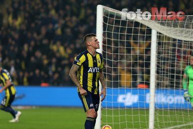 İmzayı attıktan sonraki sözleri Fenerbahçe taraftarını kızdırdı!