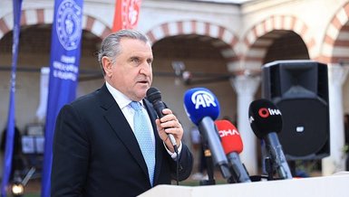 İmzalar atıldı