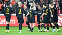Yüz akıyız!