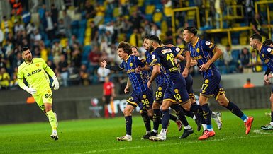 Ankaragücü 2 - 1 Sakaryaspor (MAÇ SONUCU ÖZET)