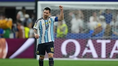 Messi için saygı duruşu!