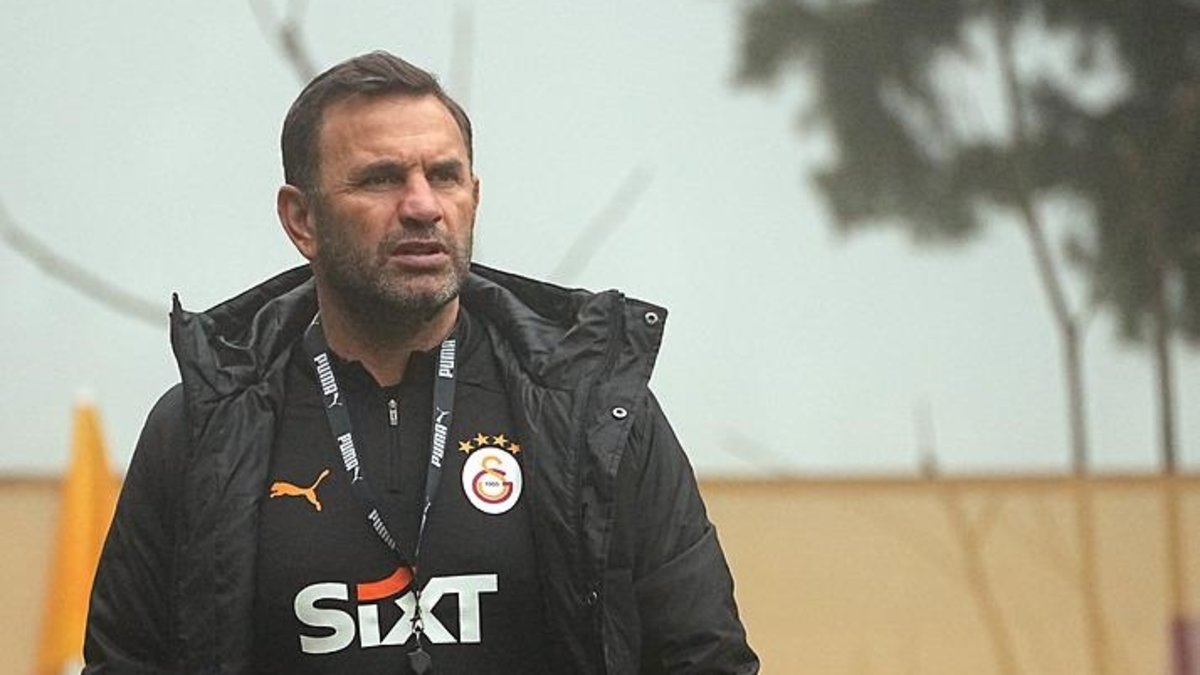 GALATASARAY HABERLERİ: Okan Buruk'tan flaş karar! 2 ismi UEFA listesine yazmayacak GALATASARAY HABERLERİ: Okan Buruk'tan flaş karar! 2 ismi UEFA listesine yazmayacak