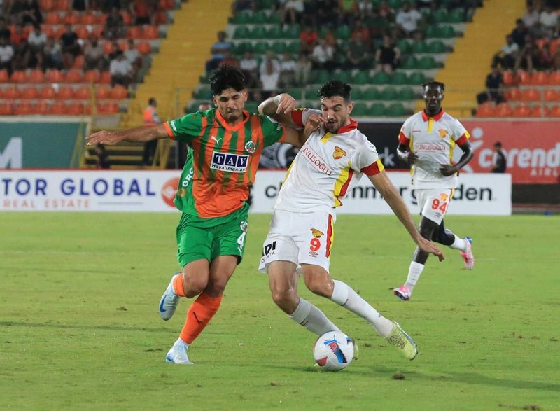 alanyaspor-goztepe-canli-corendon-alanyaspor-goztepe-maci-ne-zaman-saat-kacta-ve-hangi-kanalda-1760860040862.jpeg Alanyaspor-Göztepe maçları