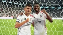Göz kamaştırdı