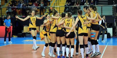 VakıfBank'ta final sevinci