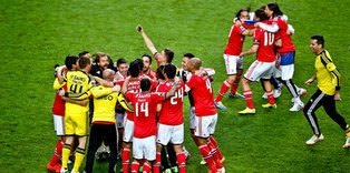 Benfica şampiyon