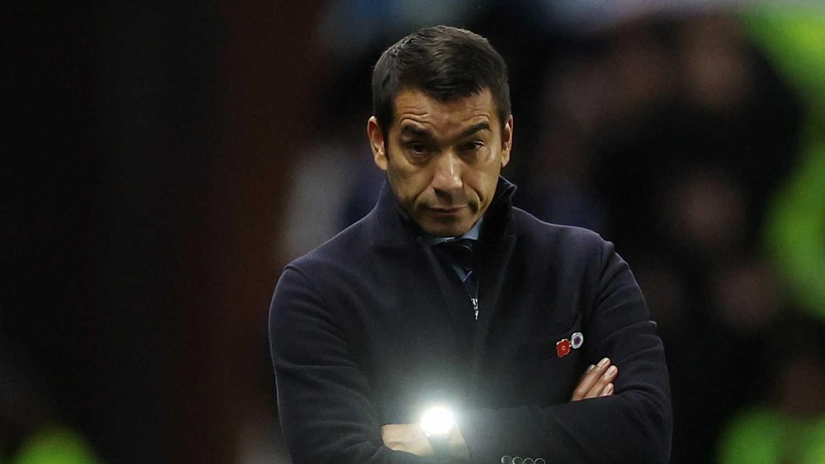 Beşiktaş'tan Giovanni van Bronckhorst sürprizi!