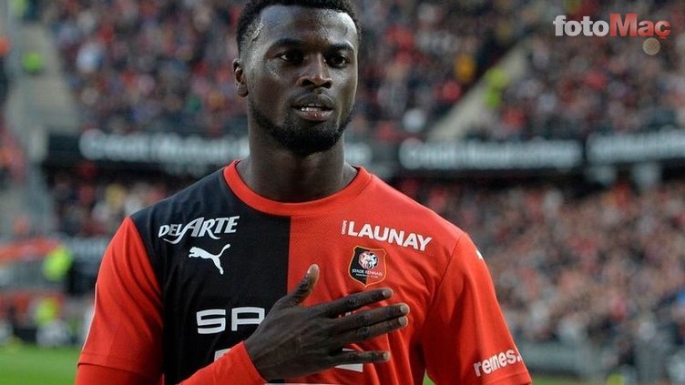 Son dakika spor haberleri: İşte Fenerbahçe'nin transfer gündemindeki isimler! Aleix Vidal, Çağatay Kurukalıp, Mbaye Niang... | FB haberleri