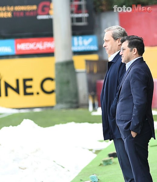 GALATASARAY HABERİ: Kılıçlar çekildi! Fatih Terim'den Burak Elmas'a sert cevap