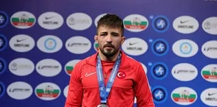 Atlı Rus’u geçemedi