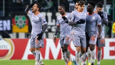 Medipol Başakşehir Süper Lig'de yarın Konyaspor'u konuk edecek