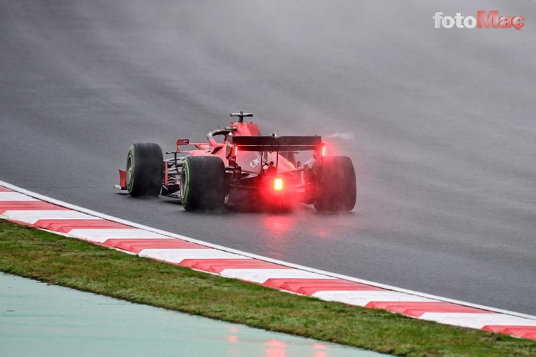 SPOR HABERİ - Formula 1 Türkiye GP'sinde Lewis Hamilton çılgına döndü! Takım çağrılarına yanıt vermedi