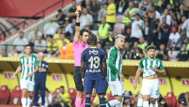 Fenerbahçe 10 kişi kaldı! İşte o pozisyon