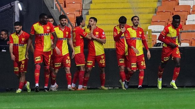 Adanaspor 0-3 Göztepe (MAÇ SONUCU-ÖZET) |