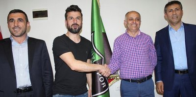 Denizlispor Ali Tandoğan ile devam kararı aldı