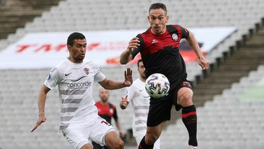 Mevlüt Erdinç Kocaelispor'da!