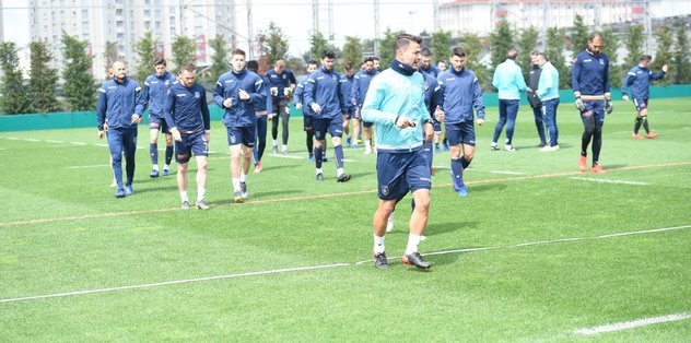 Medipol Başakşehir Çaykur Rizespor maçı hazırlıklarına başladı