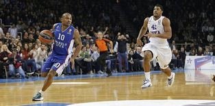 Rus ekibi 11'e 9 önde