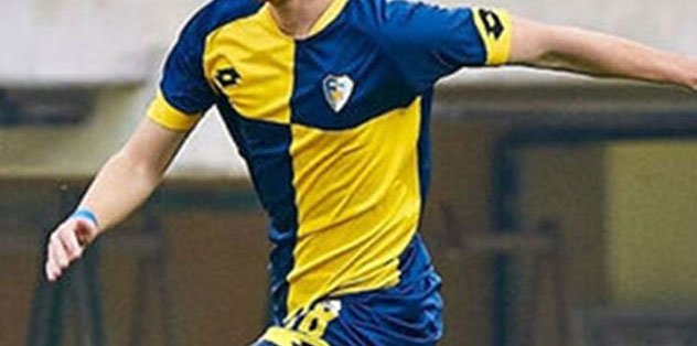 Fenerbahçe'den ikinci imza! Santrfor transferinde mutlu son