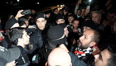 Beşiktaş taraftarından takıma protesto!