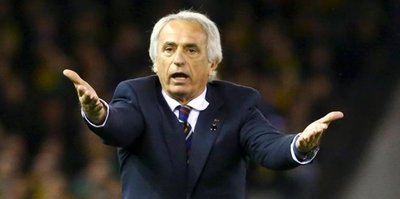 Japonya Vahid Halilhodzic ile yolları ayırdı