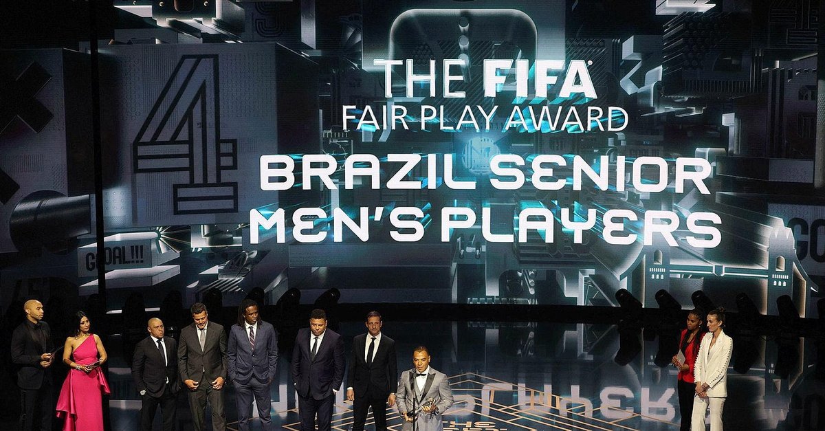 Futbol'da 2023 yılının en iyileri açıklandı! Messi bir ödül daha kazandı - Son dakika Futbol habe...