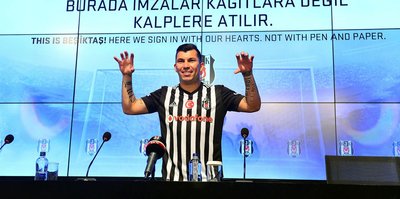 Beşiktaş'ın 'Pitbull'undan 'Melo' yorumu