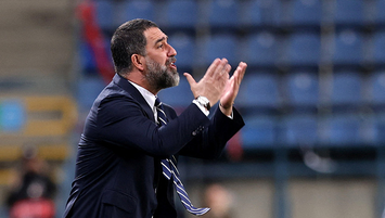 Arda: Mutlu değilim