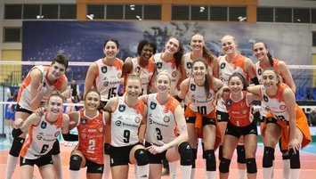 Eczacıbaşı deplasmanda set vermeden galip!