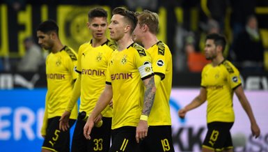 Borussia Dortmund son dakikada güldü