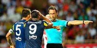 Disgrace from referee Dias