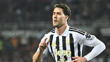 Beşiktaş'ta Vlahovic gelişmesi! Menajeri İstanbul'a geliyor