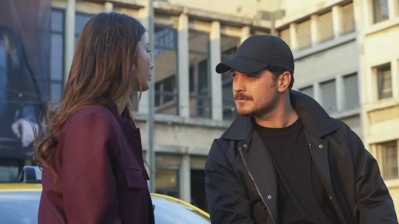 esref-ruya-21-bolum-izle-esref-ruya-yeni-bolum-tek-parca-hd-izleme-linki-1762324508589.jpeg Eşref Rüya 21. Bölüm tek parça HD izle