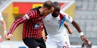 Ersun Yanal'a tepki gösterdi