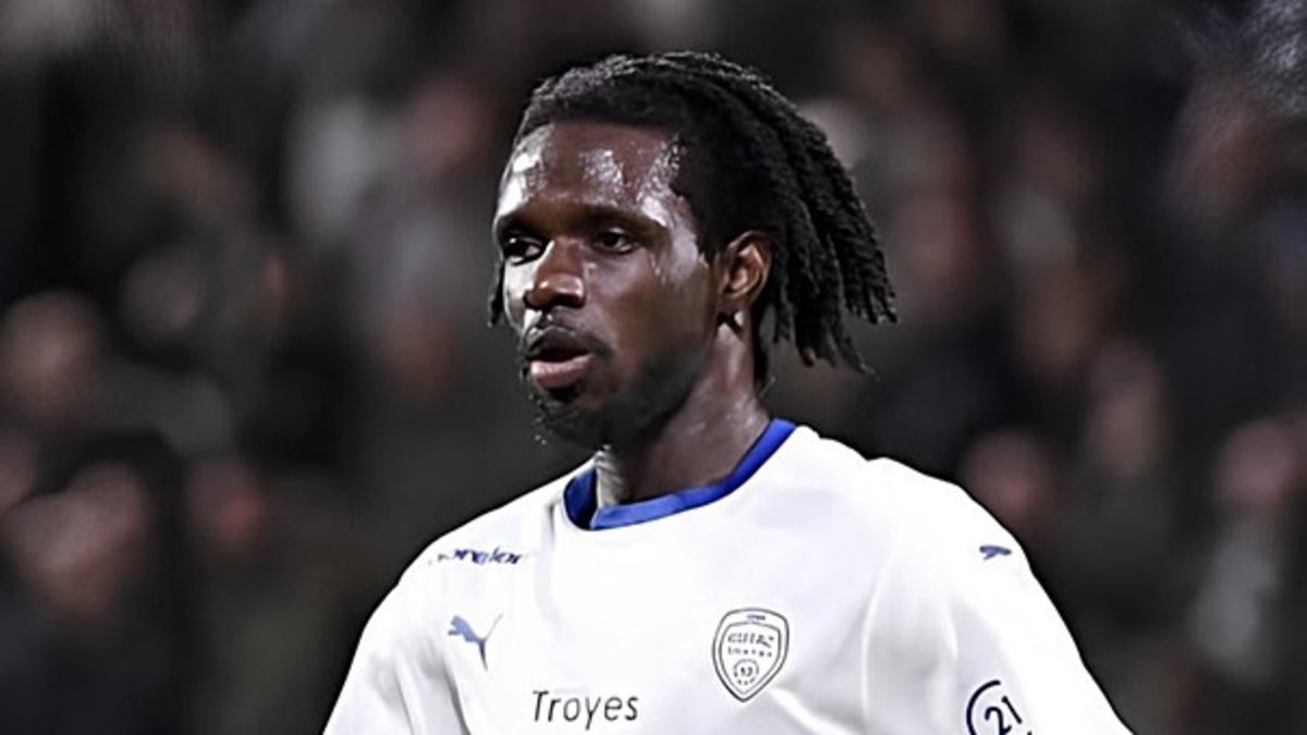 Samsunspor, Assoumou'yu renklerine kattı