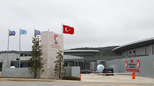 SON DAKİKA: TFF'den yabancı sayısı açıklaması!